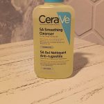 ژل شستشوی صورت سراوی مدل SA Smoothing Cleanser حجم ۲۳۶ میلی‌لیتر